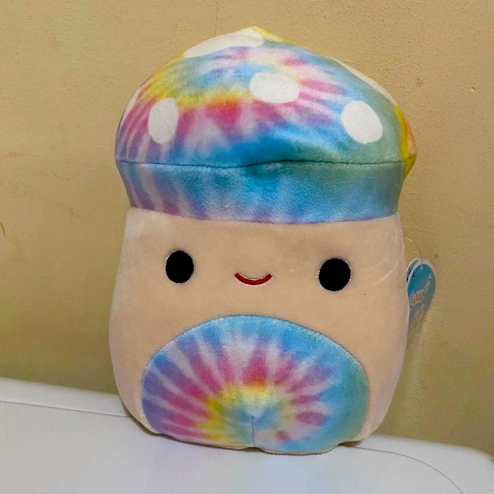 Kerveena Squishmallow